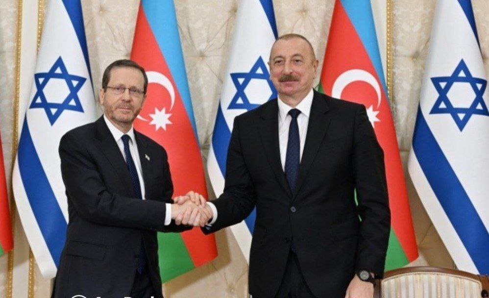 photo_2024-10-30_23-25-47