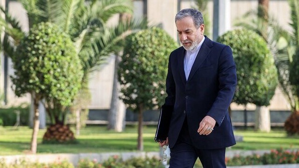 f8d30651-f7a4-4e89-aa61-c6efb2d9943a