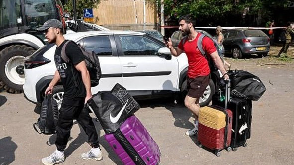 f7103e62-5e6e-423f-8c74-39b5b6233570